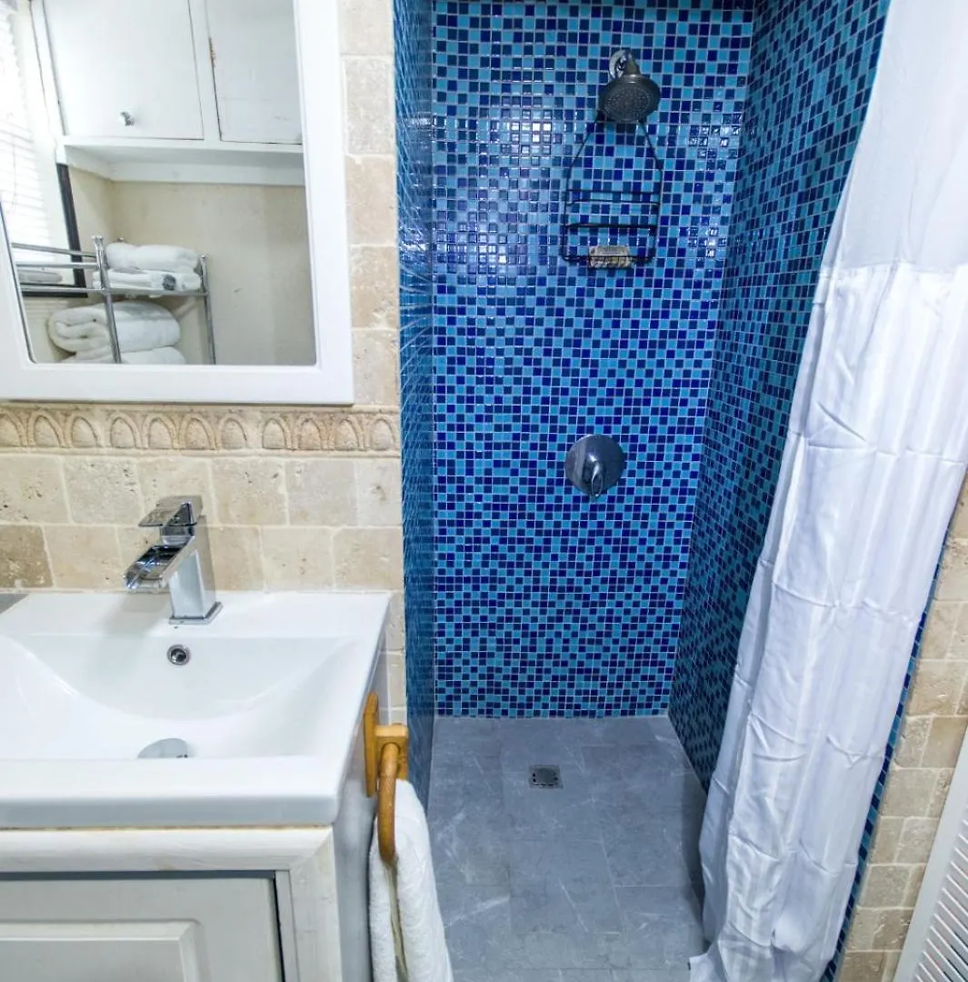 Shama'S Guest House Christ Church Barbados