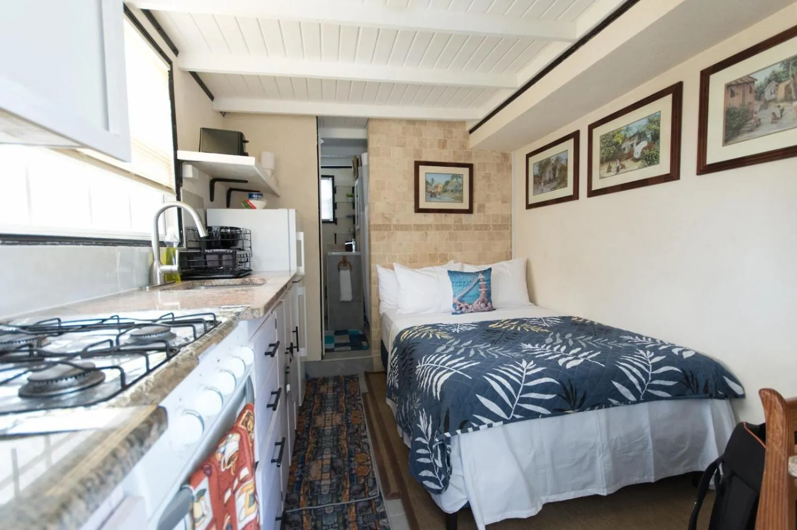 Apartment Shama'S Guest House Christ Church